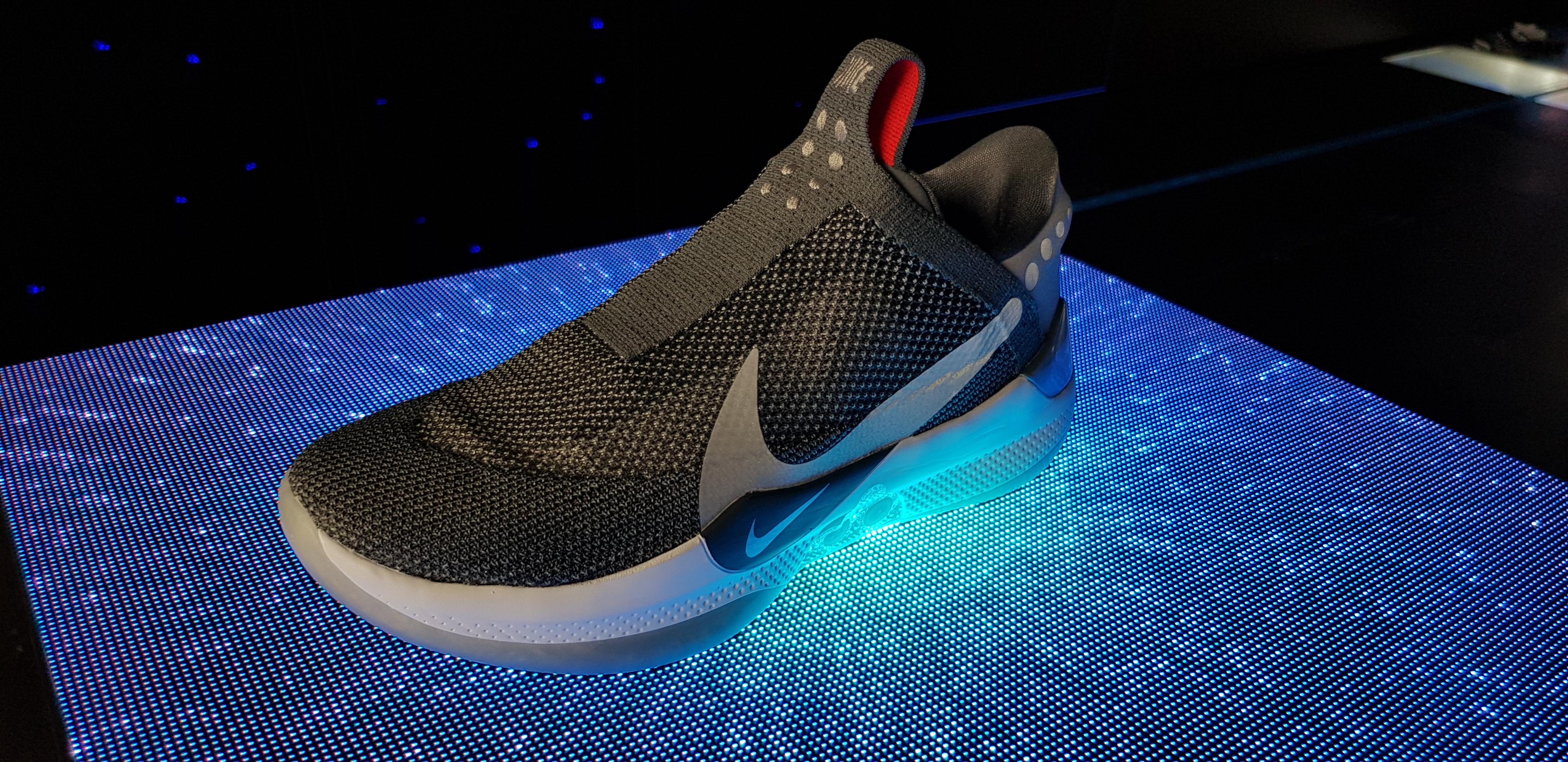«Back To The Future» wird Realität: Der selbstschnürende Schuh von Nike
